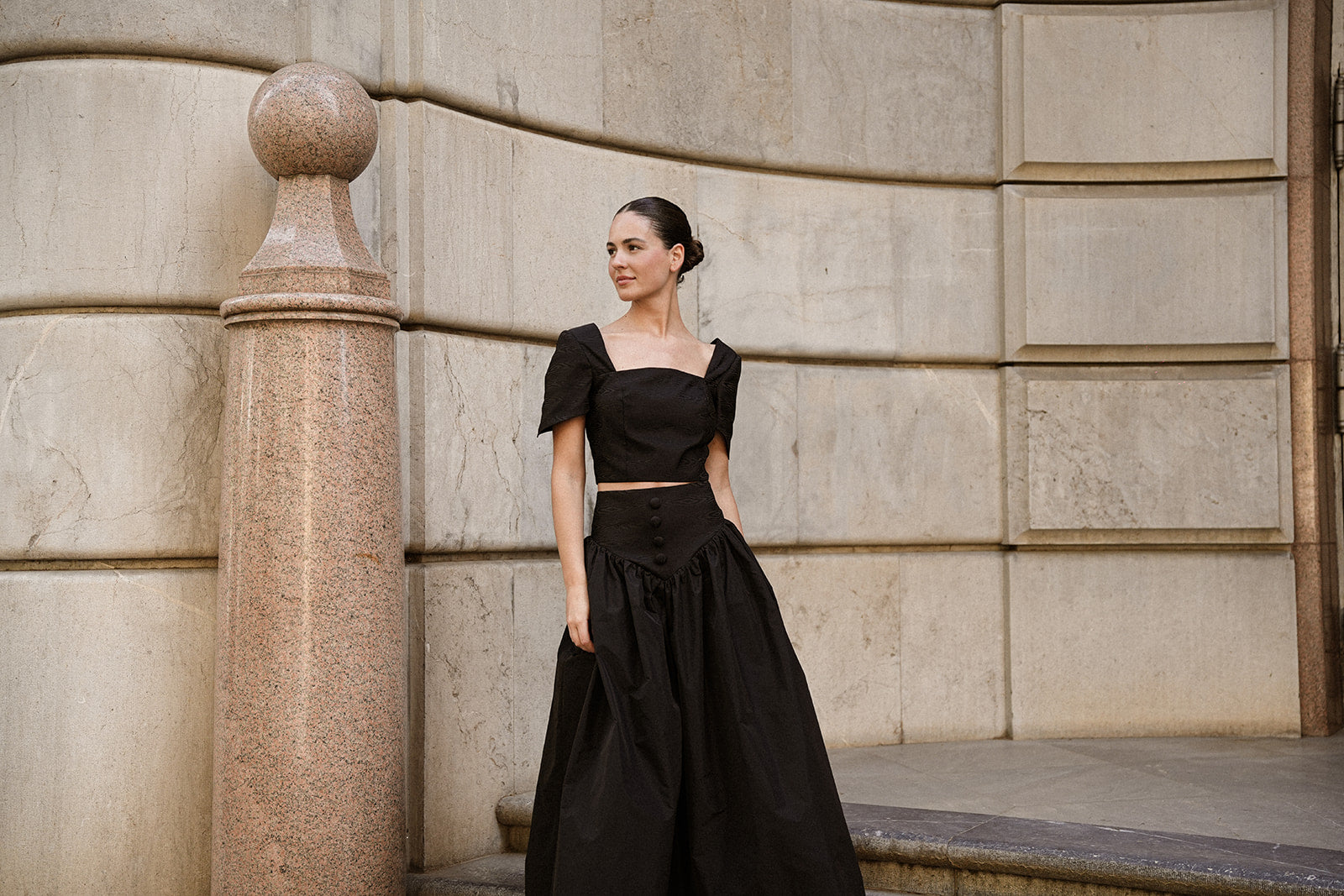 LOOK 5 NEGRO